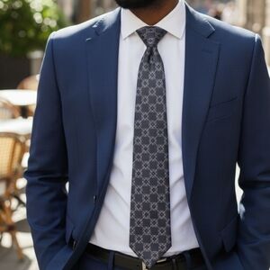 Fabergé Silk Designer Tie – Gray Geometric Crest | 58”